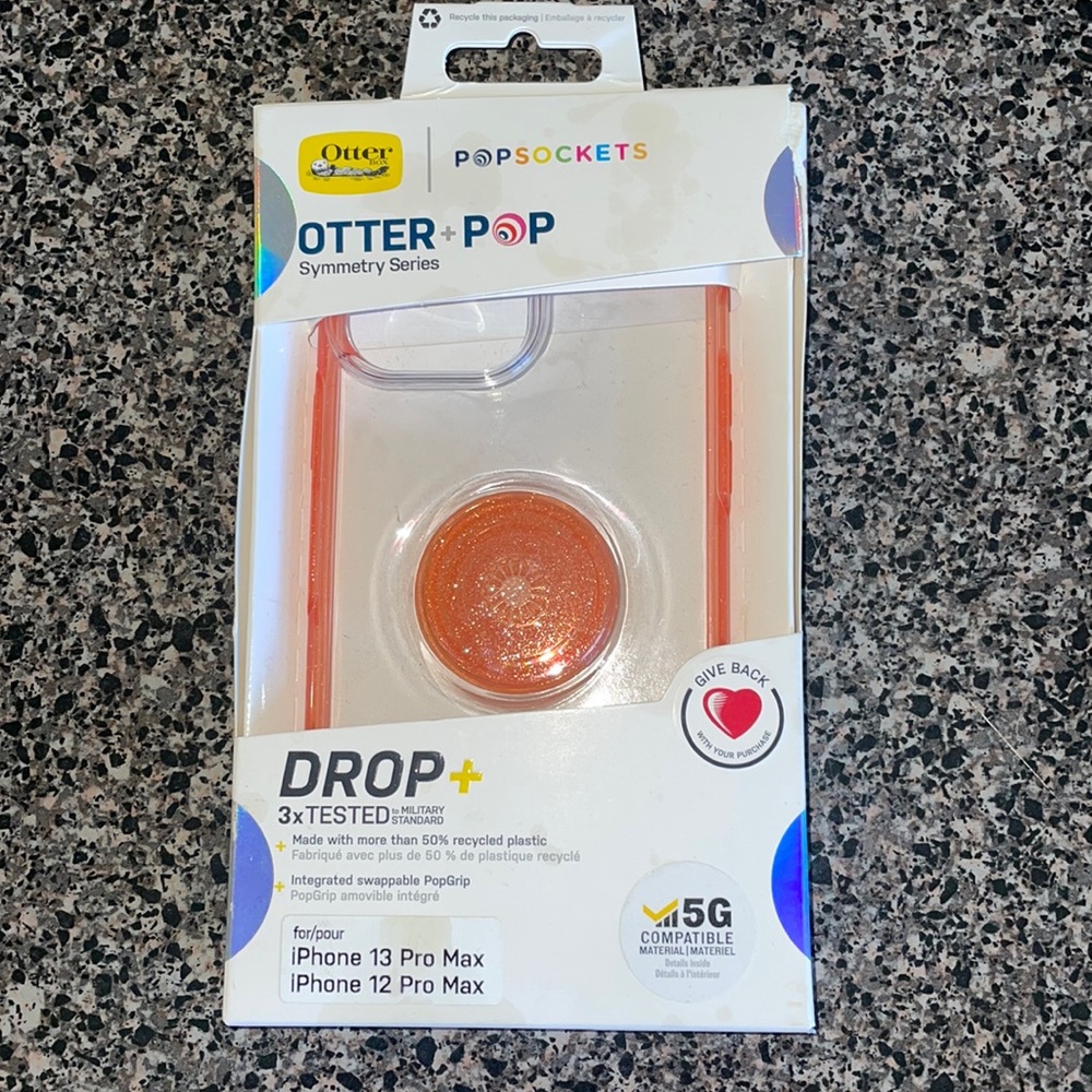 iPhone Otter +Pop case